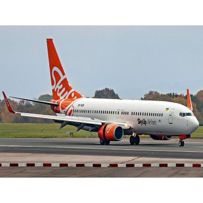 SkyUp ввел плату за регистрацию в аэропорту